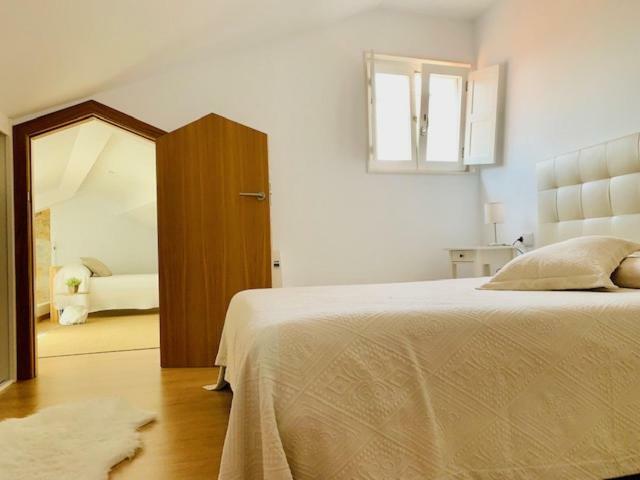 Apartamento Noia Centro Derecha Lägenhet Exteriör bild